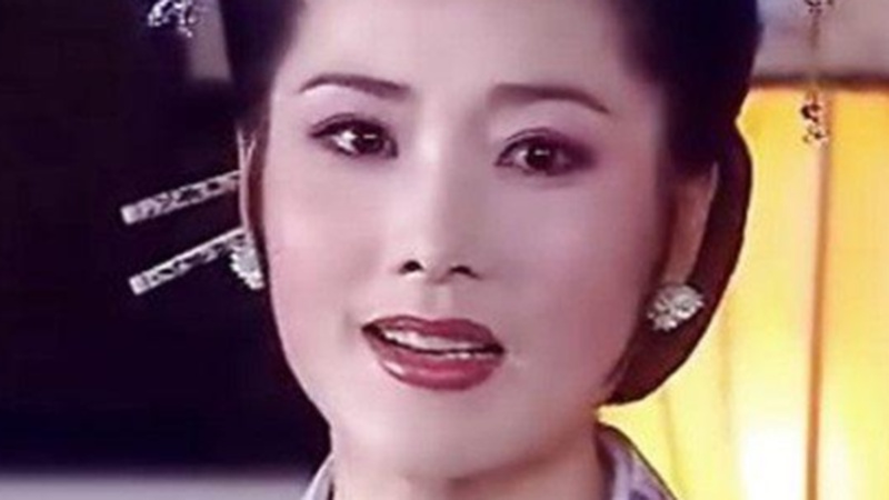 何赛飞《无限超越班》现场罢录：学员七遍卡壳触碰专业底线