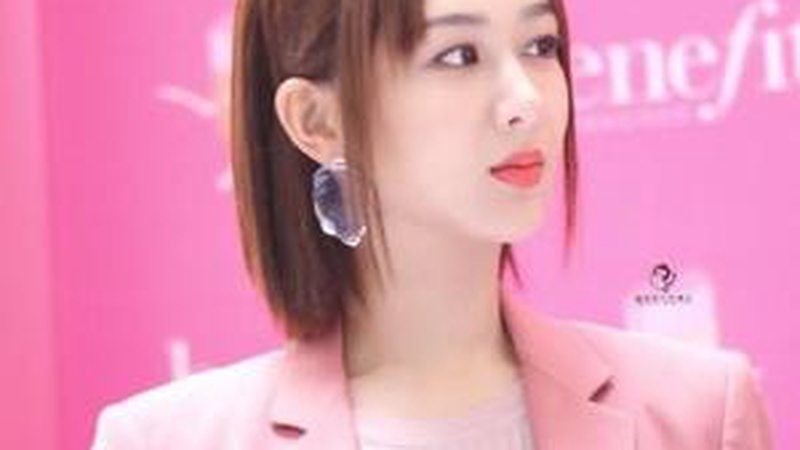 《家业》央视热播收视登顶，杨紫演技获新闻联播点名表扬
